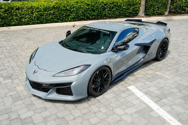 2024 Chevrolet Corvette Z06 3LZ Coupe RWD photo 10