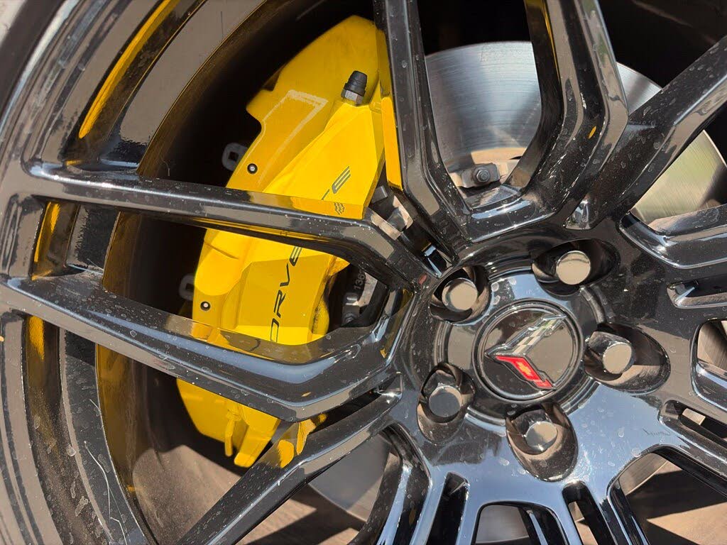 2025 Chevrolet Corvette Z06 1LZ Coupe RWD photo 17