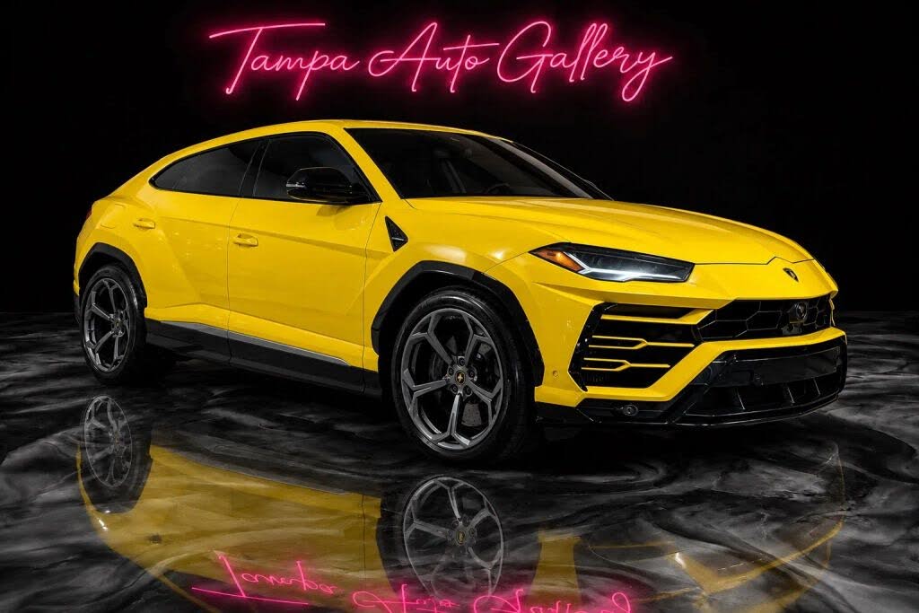 2019 Lamborghini Urus 4WD