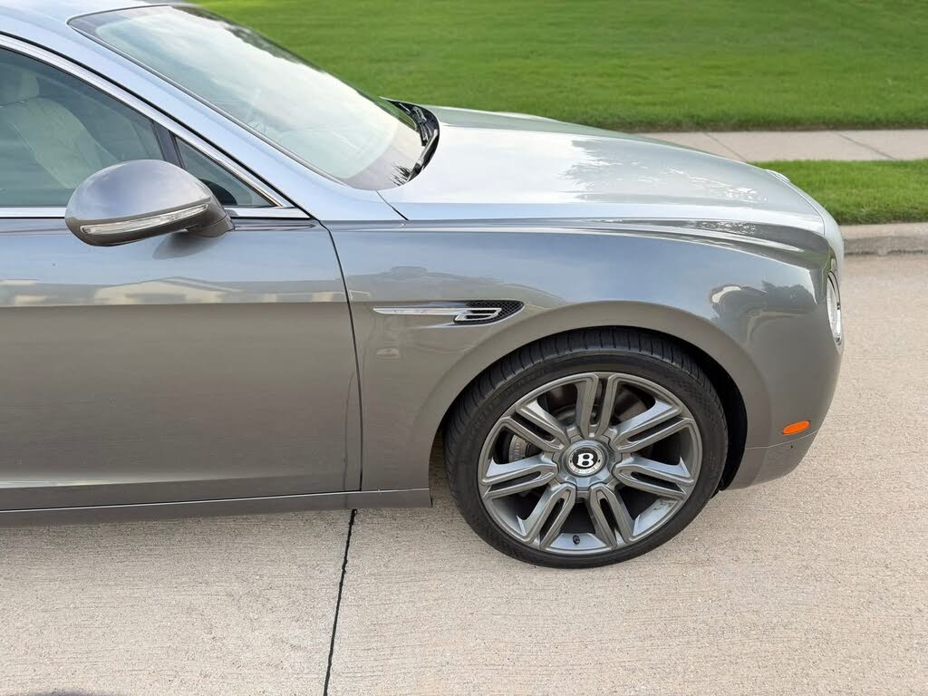 2016 Bentley Flying Spur W12 AWD photo 3