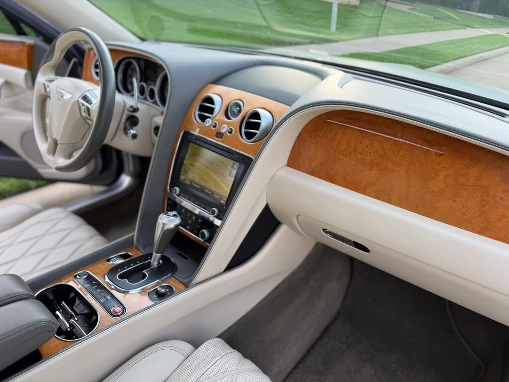 2016 Bentley Flying Spur W12 AWD photo 9