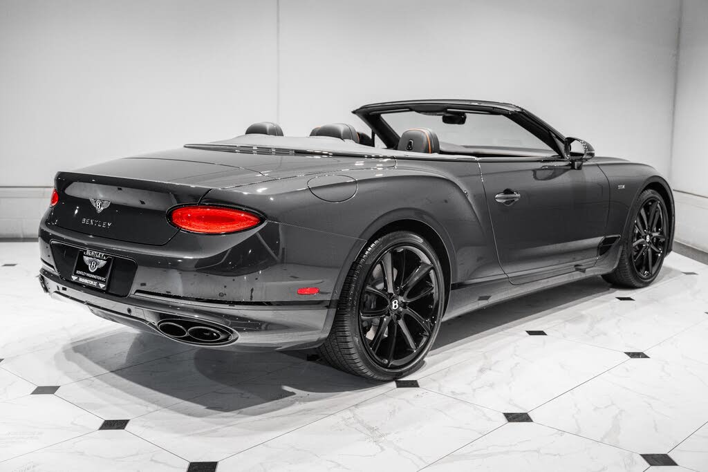 2024 Bentley Continental GTC V8 AWD photo 11