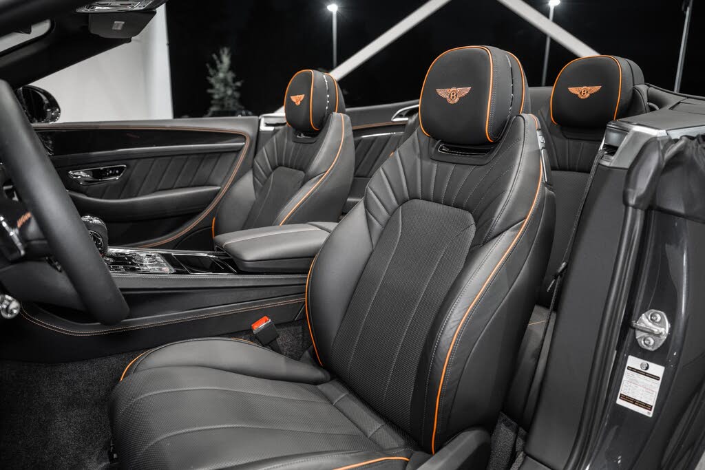 2024 Bentley Continental GTC V8 AWD photo 21