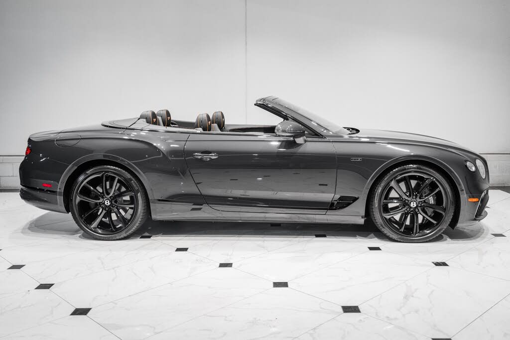 2024 Bentley Continental GTC V8 AWD photo 6