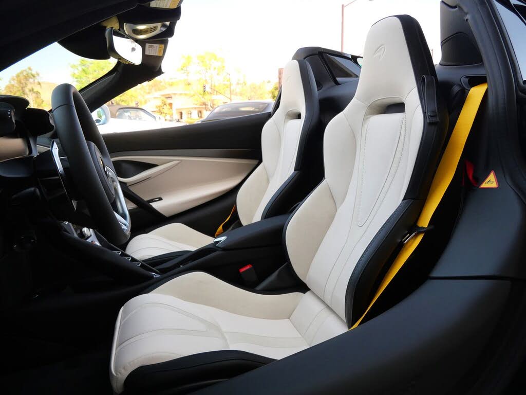 2027 McLaren 750S Spider RWD photo 21