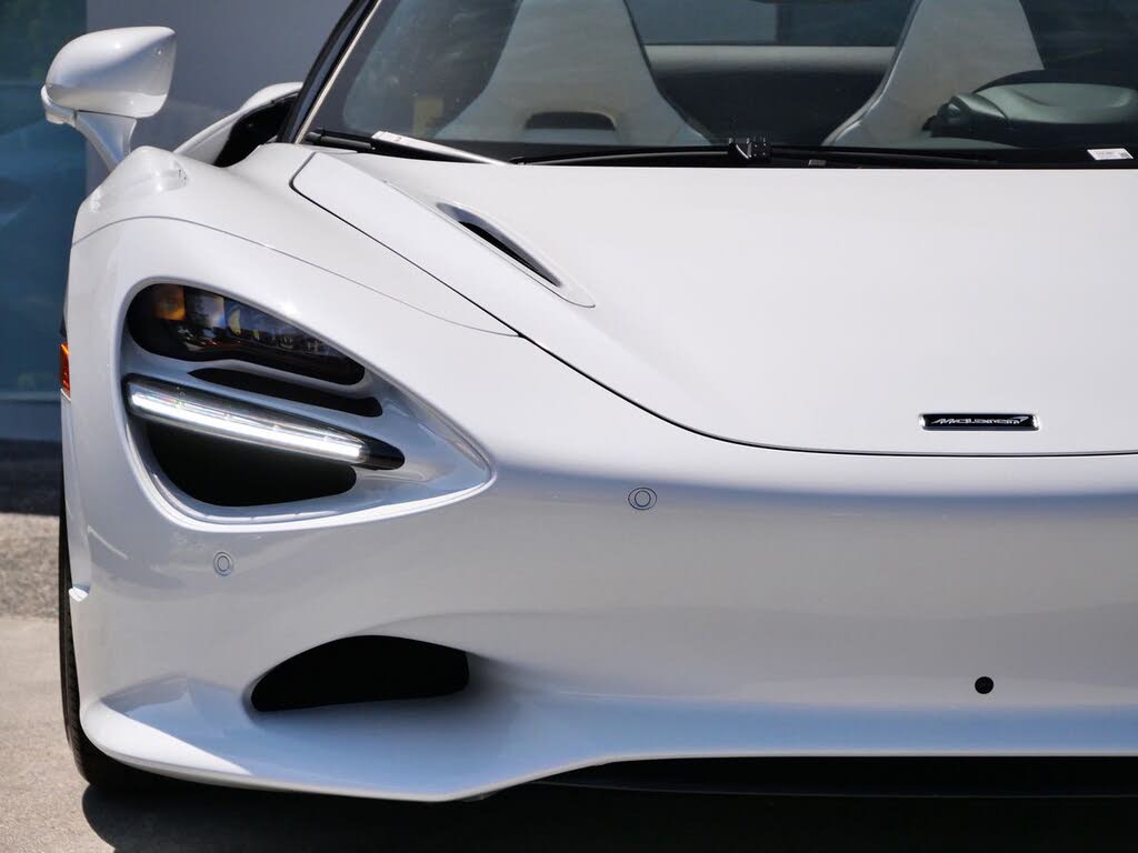 2027 McLaren 750S Spider RWD photo 6