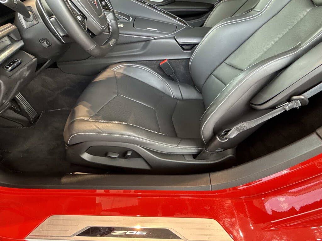 2025 Chevrolet Corvette Z06 1LZ Coupe RWD photo 19