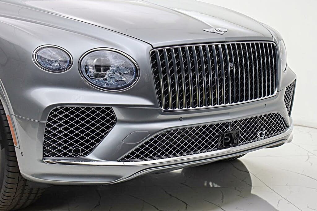 2025 Bentley Bentayga Azure V8 AWD photo 19