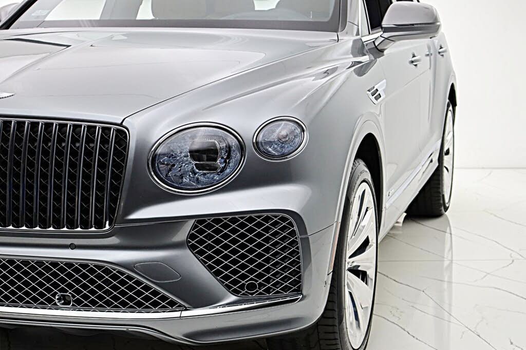 2025 Bentley Bentayga Azure V8 AWD photo 21