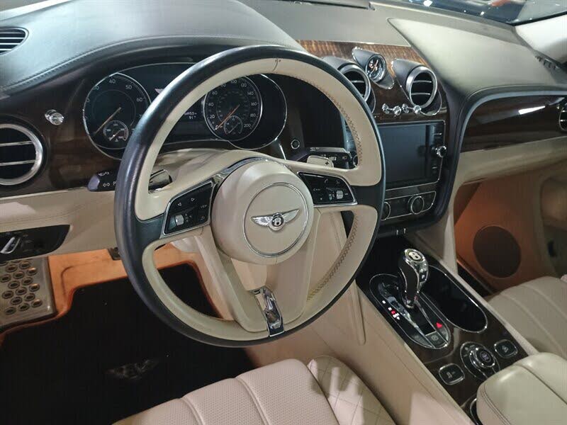 2020 Bentley Bentayga V8 AWD photo 19