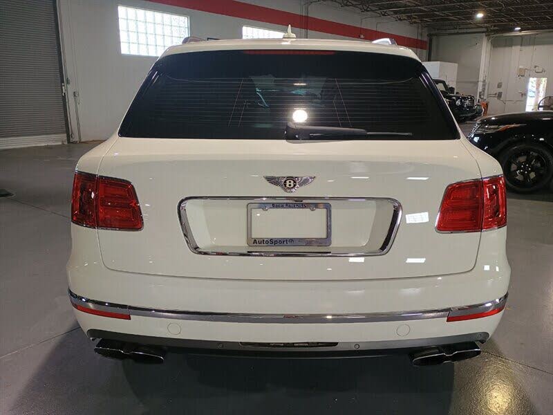 2020 Bentley Bentayga V8 AWD photo 4
