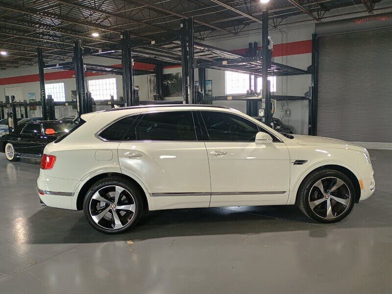 2020 Bentley Bentayga V8 AWD photo 6