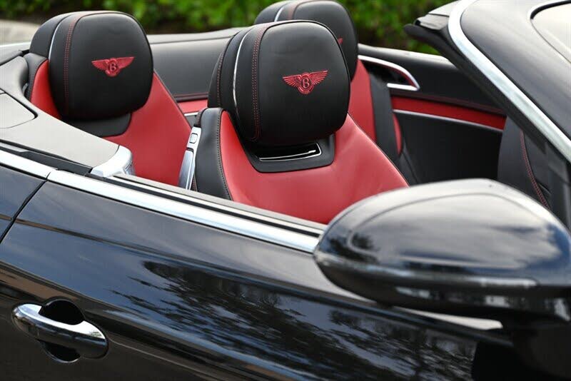 2023 Bentley Continental GTC V8 AWD photo 15