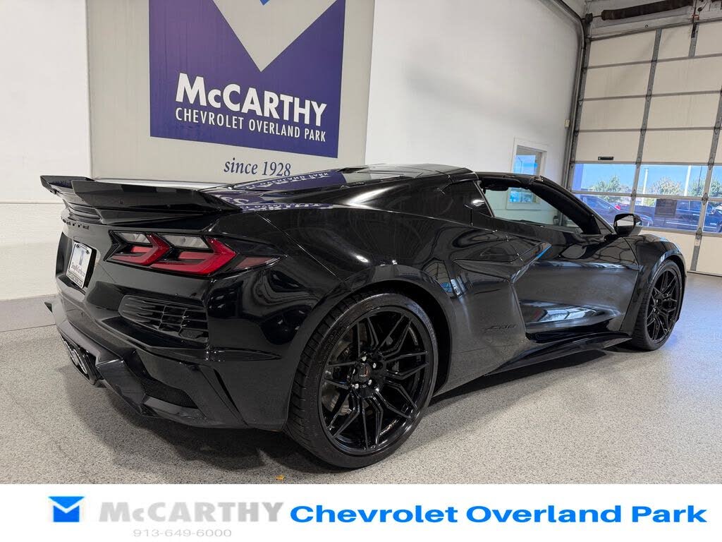 2024 Chevrolet Corvette Z06 1LZ Coupe RWD photo 5