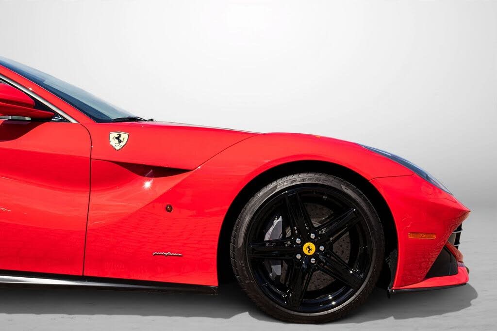 2017 Ferrari F12 Berlinetta Coupe photo 16
