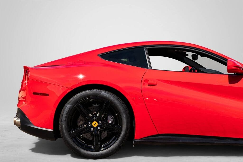 2017 Ferrari F12 Berlinetta Coupe photo 17