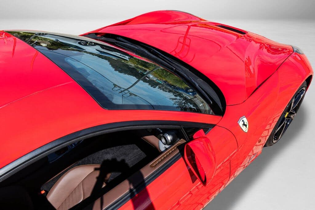 2017 Ferrari F12 Berlinetta Coupe photo 18