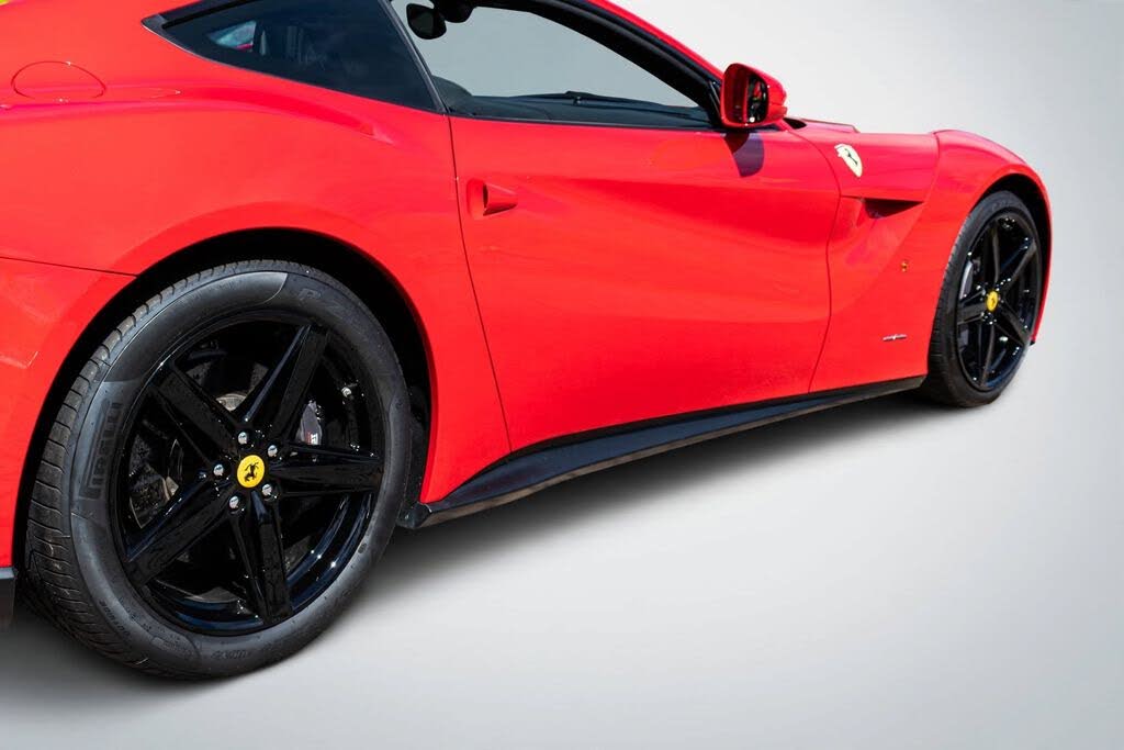 2017 Ferrari F12 Berlinetta Coupe photo 19