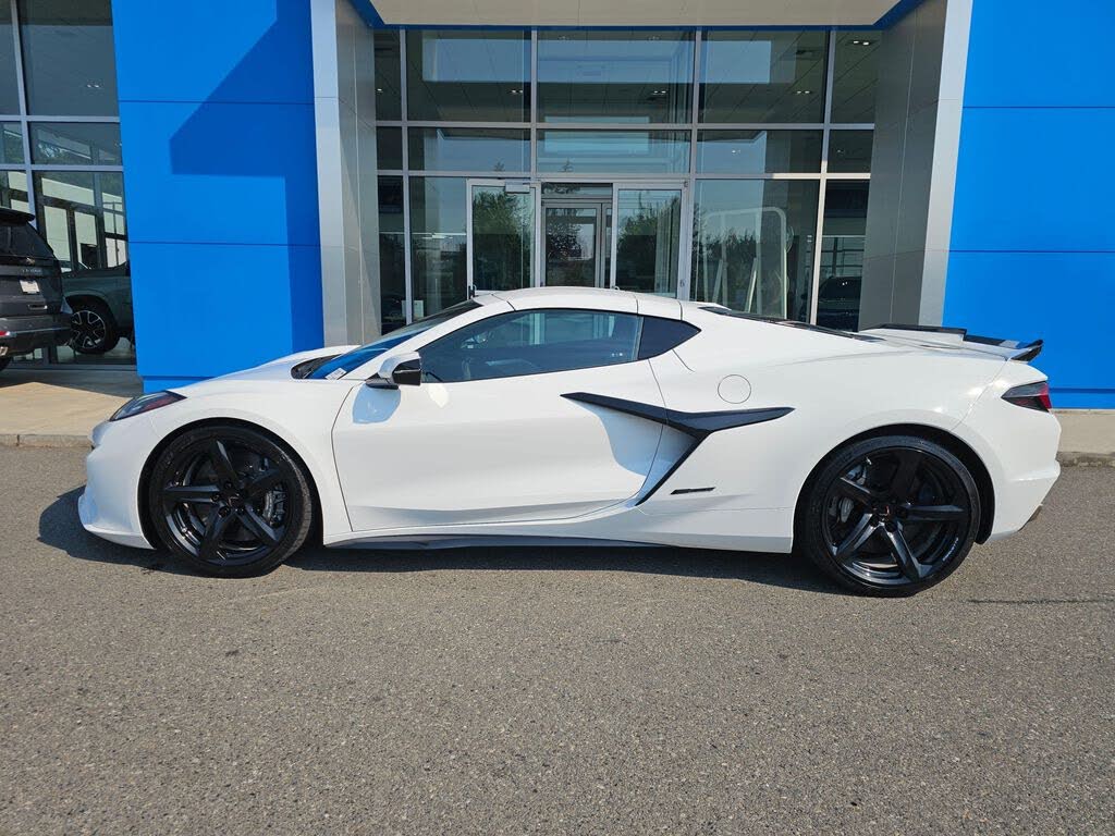 2025 Chevrolet Corvette Z06 3LZ Coupe RWD photo 4