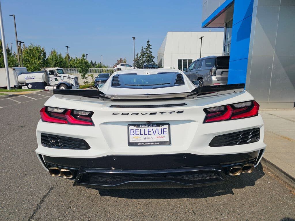 2025 Chevrolet Corvette Z06 3LZ Coupe RWD photo 6