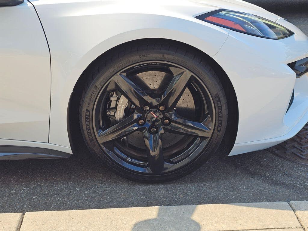 2025 Chevrolet Corvette Z06 3LZ Coupe RWD photo 9