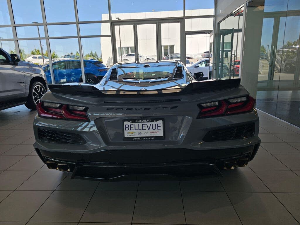 2025 Chevrolet Corvette Z06 3LZ Coupe RWD photo 6