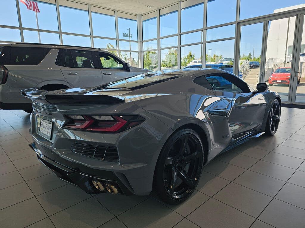 2025 Chevrolet Corvette Z06 3LZ Coupe RWD photo 7