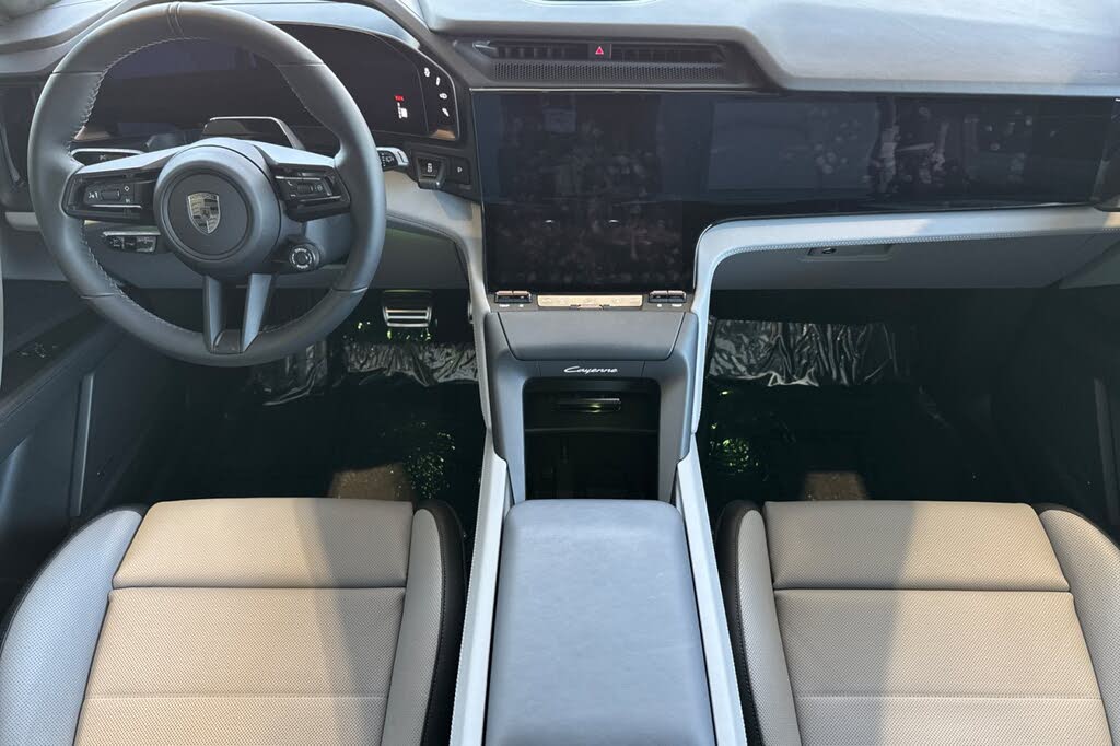 2026 Porsche Cayenne Turbo GT AWD photo 6