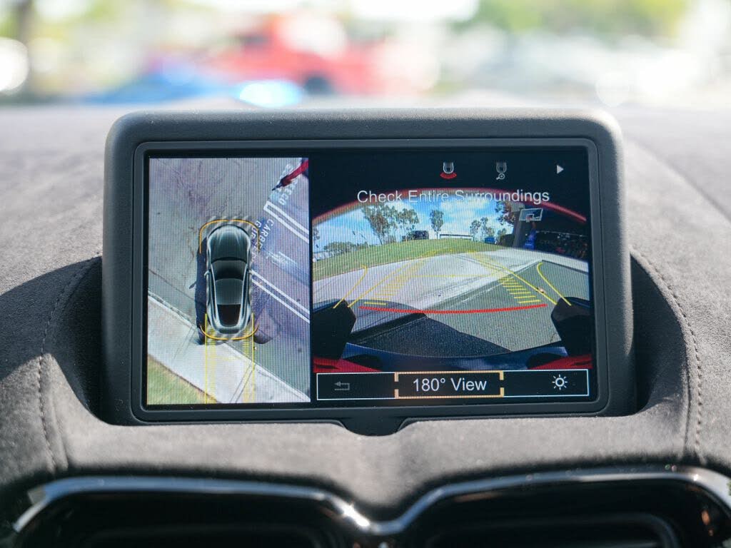 2020 Aston Martin Vantage RWD photo 9