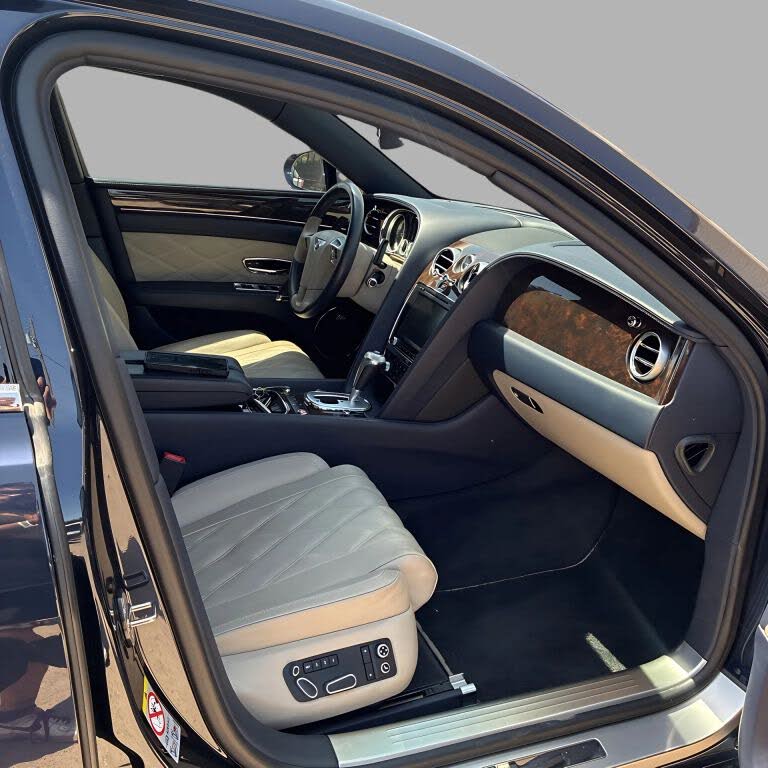2014 Bentley Flying Spur W12 AWD photo 12