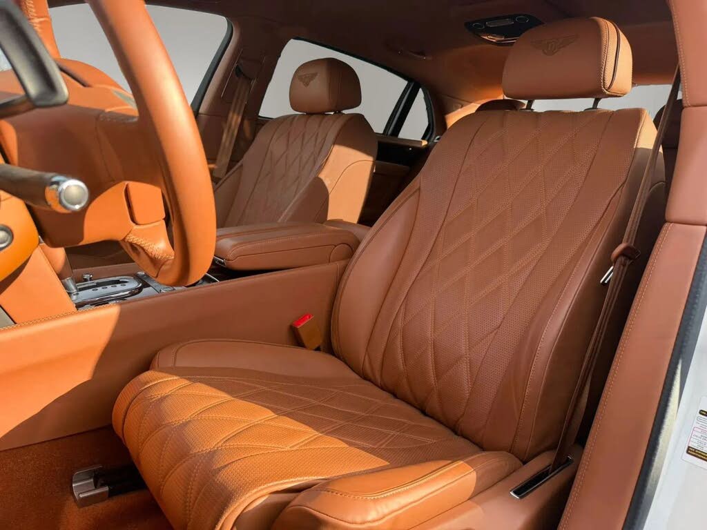 2014 Bentley Flying Spur W12 AWD photo 13
