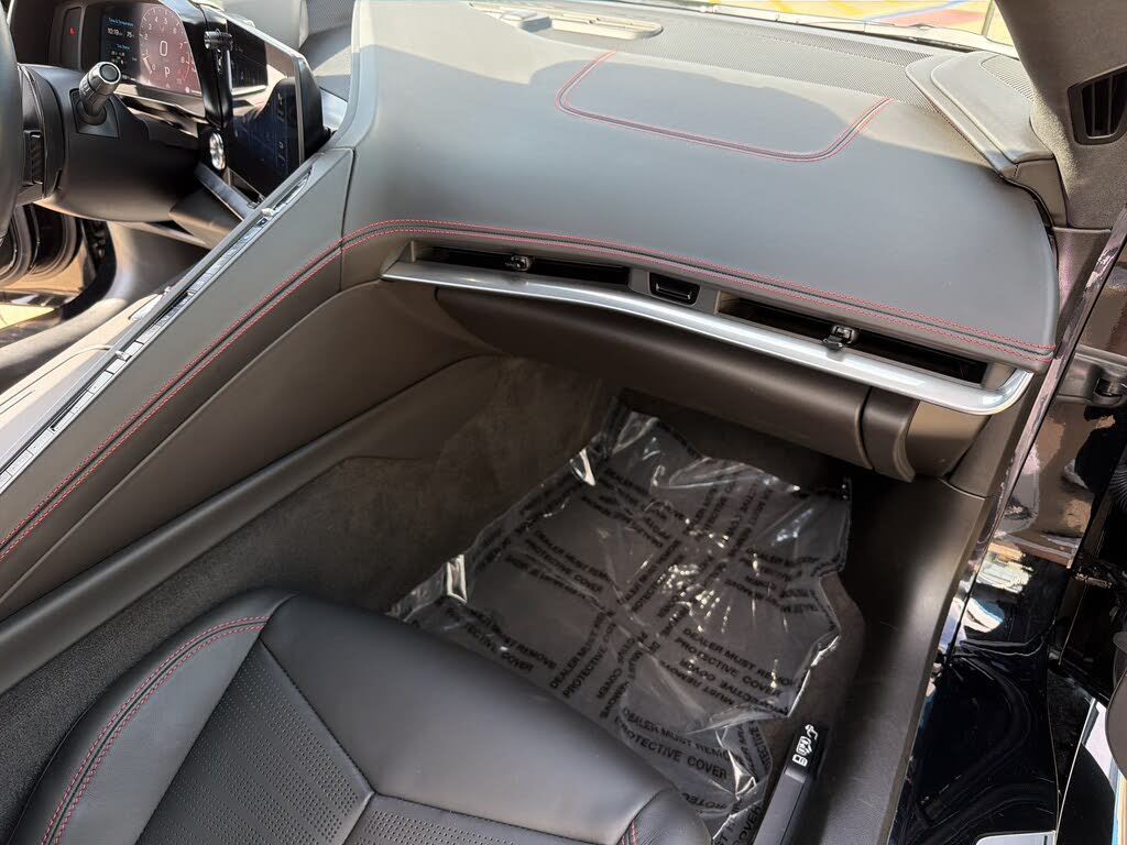 2024 Chevrolet Corvette Z06 3LZ Convertible RWD photo 11