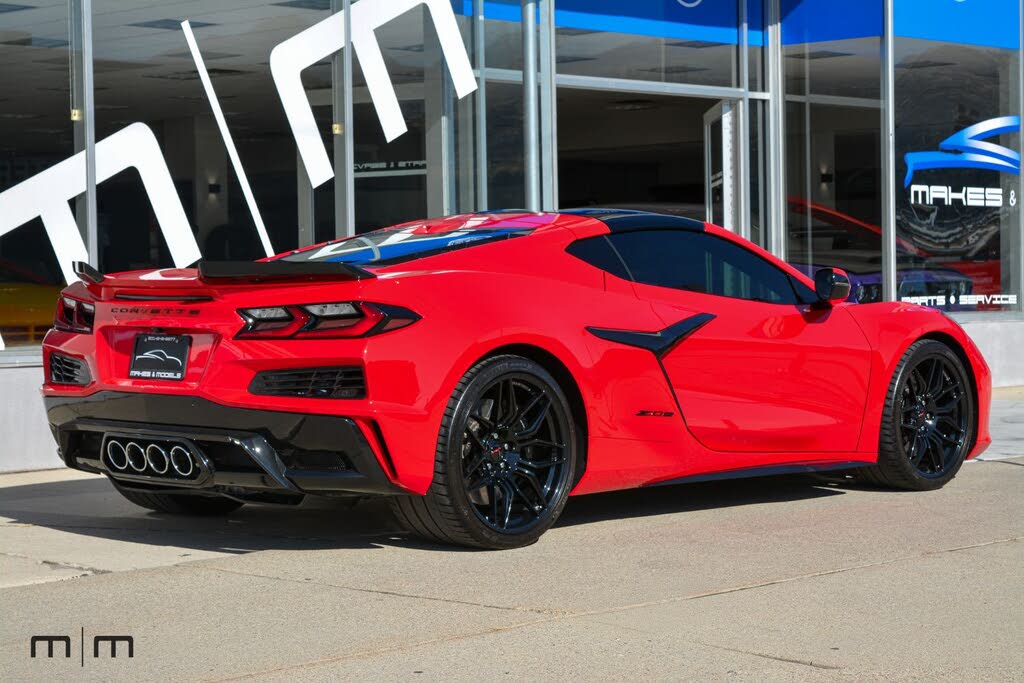 2024 Chevrolet Corvette Z06 1LZ Coupe RWD photo 5