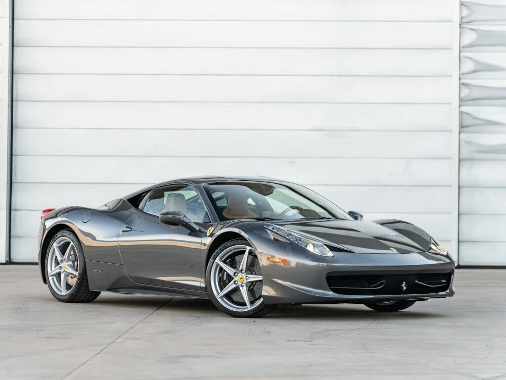 2011 Ferrari 458 Italia Coupe RWD