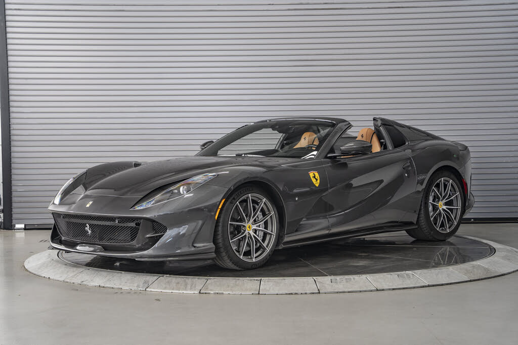 2023 Ferrari 812 GTS Convertible RWD