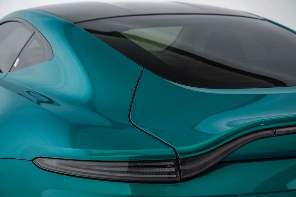 2025 Aston Martin Vantage Coupe RWD photo 13