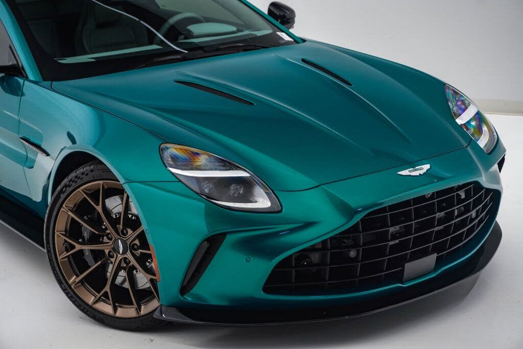 2025 Aston Martin Vantage Coupe RWD photo 4