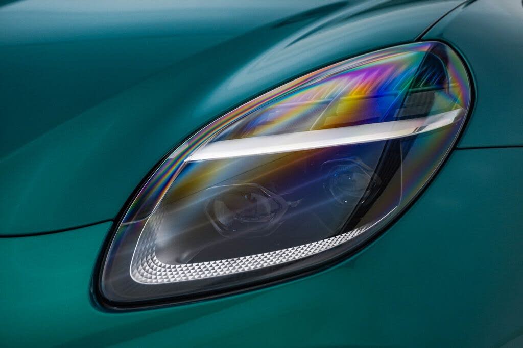 2025 Aston Martin Vantage Coupe RWD photo 6