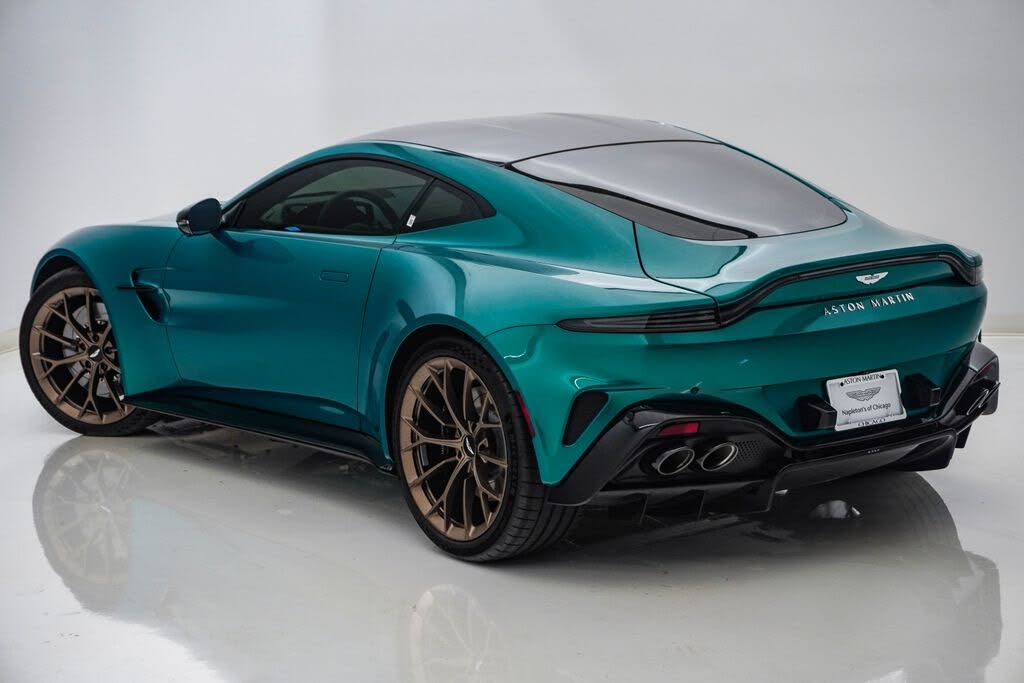 2025 Aston Martin Vantage Coupe RWD photo 10
