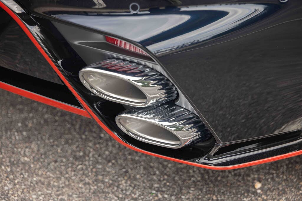 2026 Aston Martin DB12 S RWD photo 20