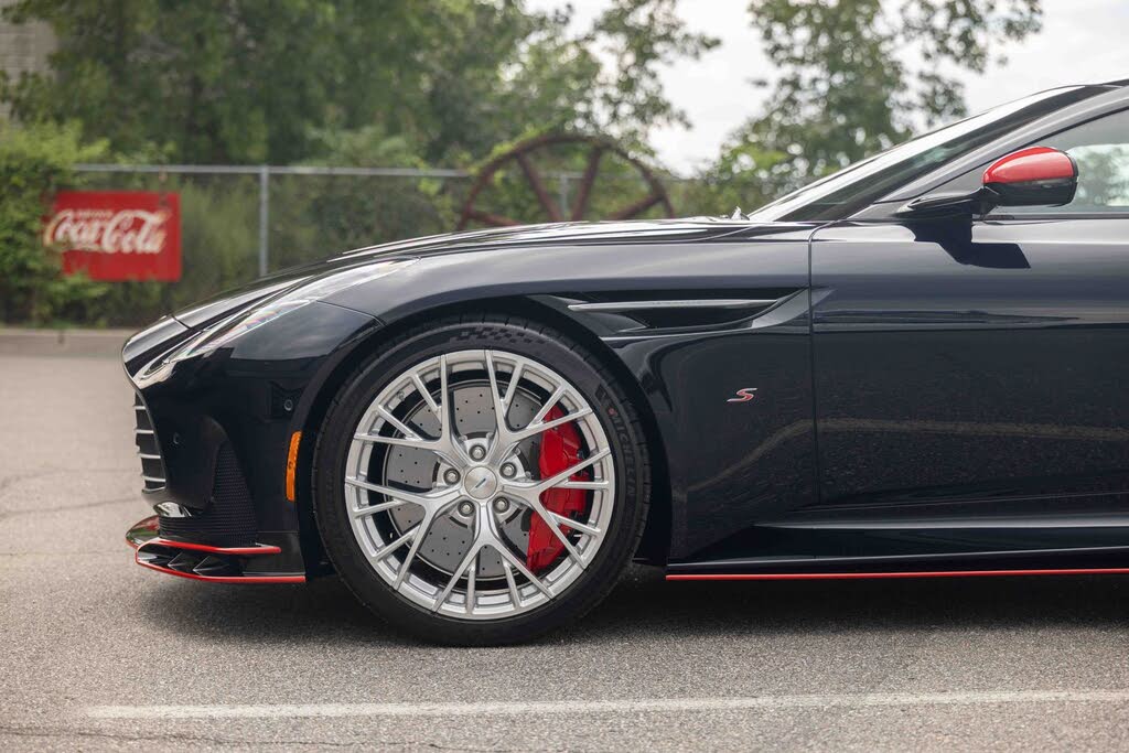 2026 Aston Martin DB12 S RWD photo 9