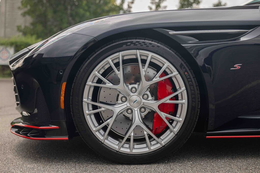 2026 Aston Martin DB12 S RWD photo 10