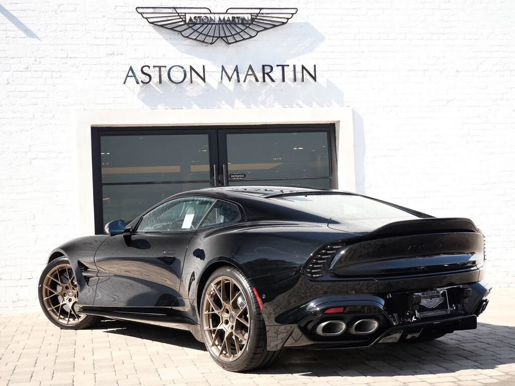 2027 Aston Martin Vanquish Coupe RWD photo 2