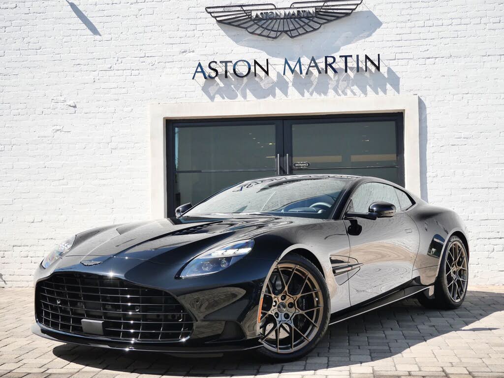 2027 Aston Martin Vanquish Coupe RWD photo 13