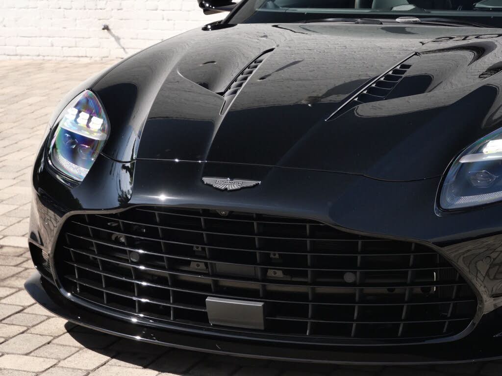 2027 Aston Martin Vanquish Coupe RWD photo 14