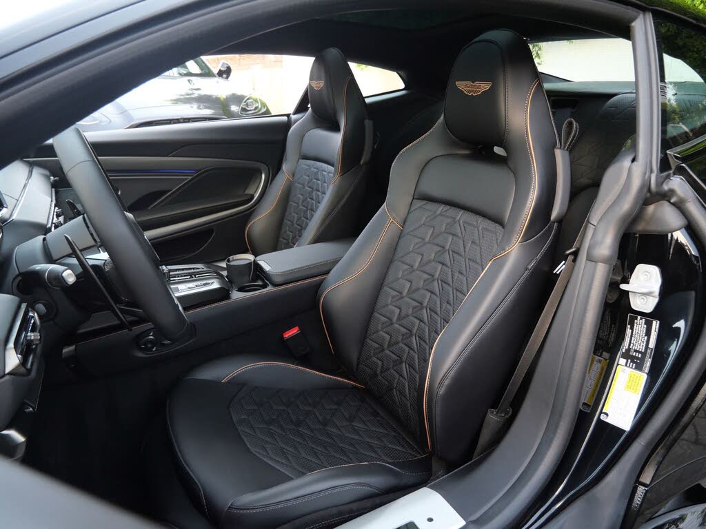 2027 Aston Martin Vanquish Coupe RWD photo 20
