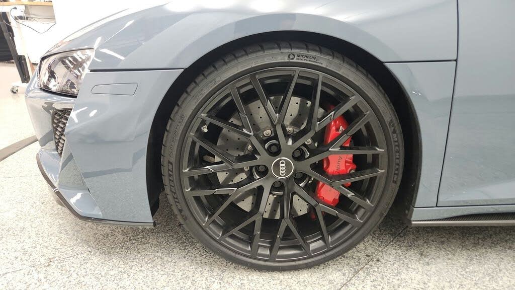 2020 Audi R8 quattro V10 Performance Coupe AWD photo 15 of 24