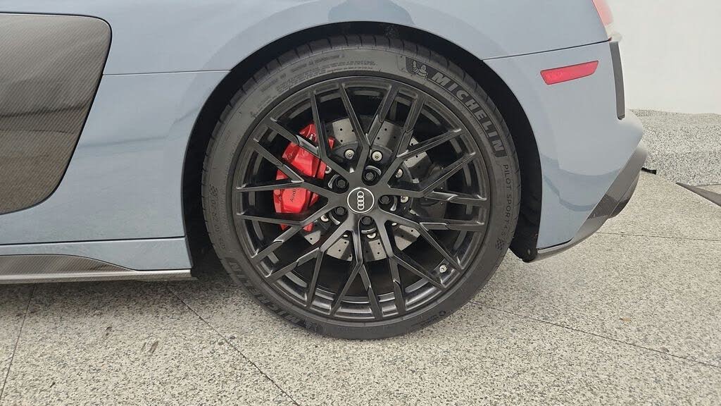 2020 Audi R8 quattro V10 Performance Coupe AWD photo 18 of 24
