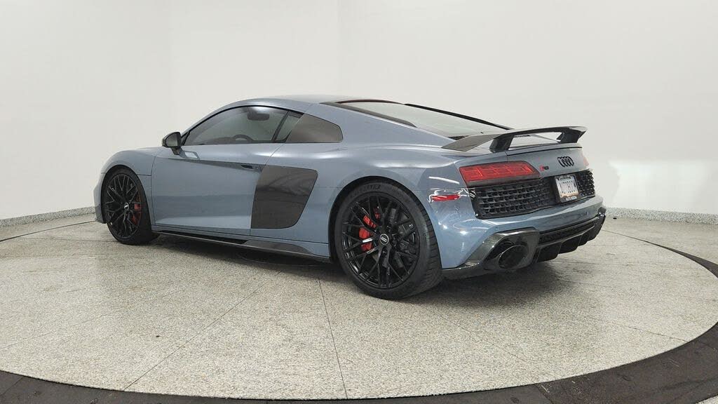 2020 Audi R8 quattro V10 Performance Coupe AWD photo 3 of 24