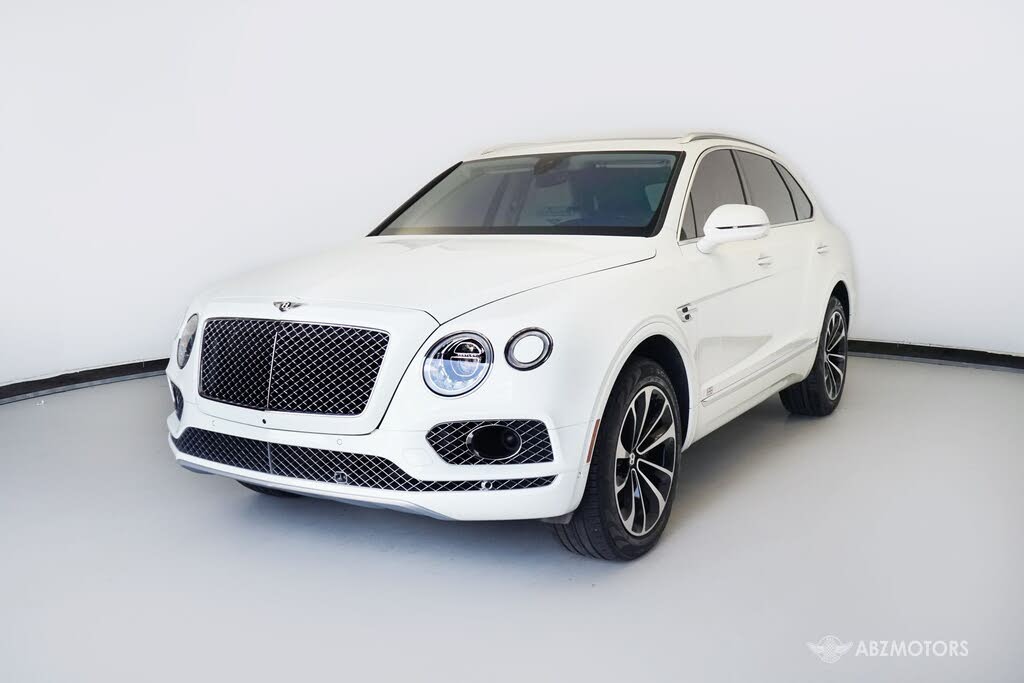 2017 Bentley Bentayga W12 AWD photo 2